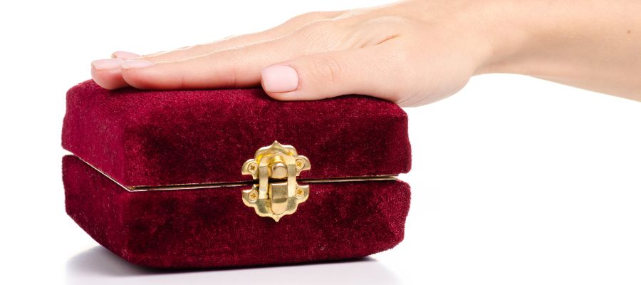 how to make jewelry from pets ashes